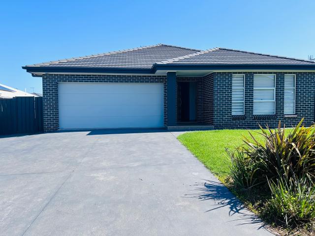 House for rent in South Nowra, New South Wales