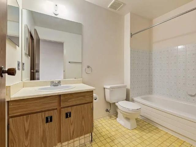 Apartment for rent in Medicine Hat, Alberta
