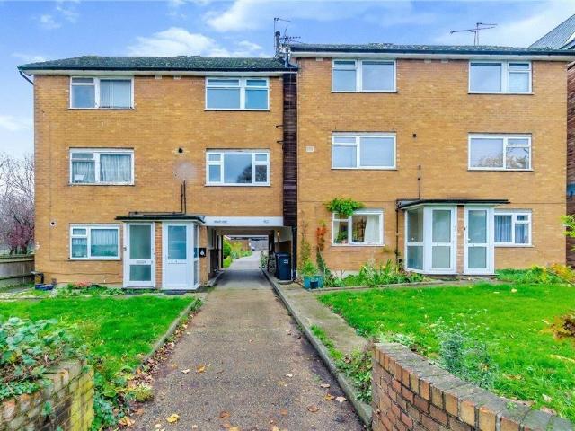 Apartment for rent in London Borough of Croydon, Greater London