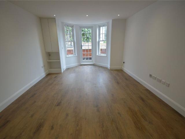 Apartment for rent in London Borough of Croydon, Greater London