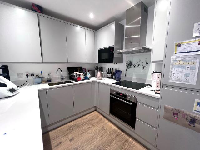 Apartment for rent in London Borough of Croydon, Greater London