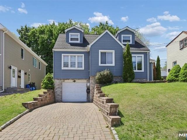 House for sale in Passaic, New Jersey