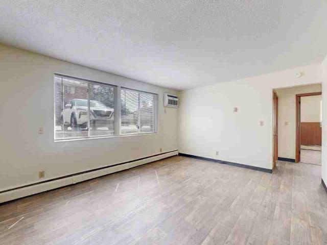 Apartment for rent in Hennepin, Minnesota