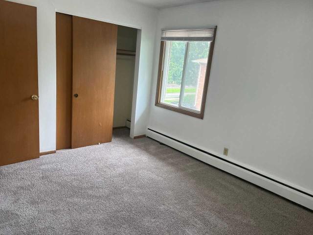 Apartment for rent in Hennepin, Minnesota