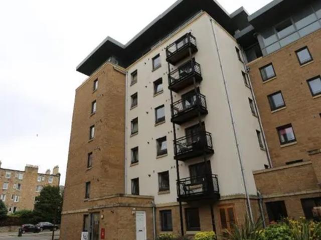 Apartment for rent in Moat, Slateford