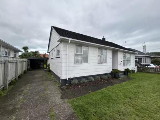 House for rent in Taranaki