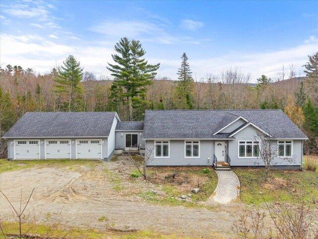 House for sale in Holden, Maine