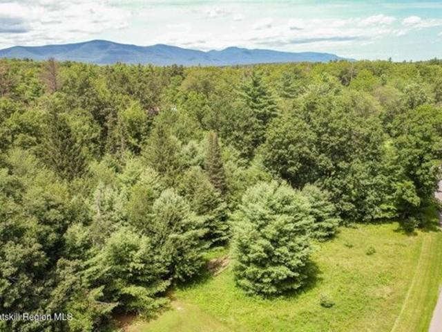 Land for sale in Kingston Land for sale in Kingston