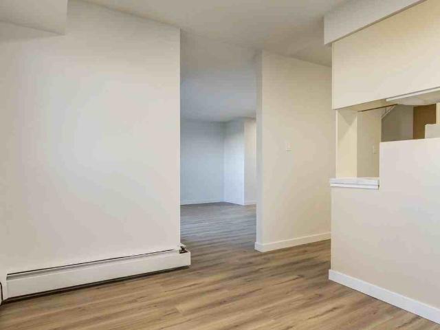 Apartment for rent in Wedgewood, Alberta
