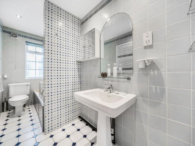 House for rent in St Albans, Bricket Wood