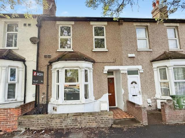 House for rent in North End, Greater London