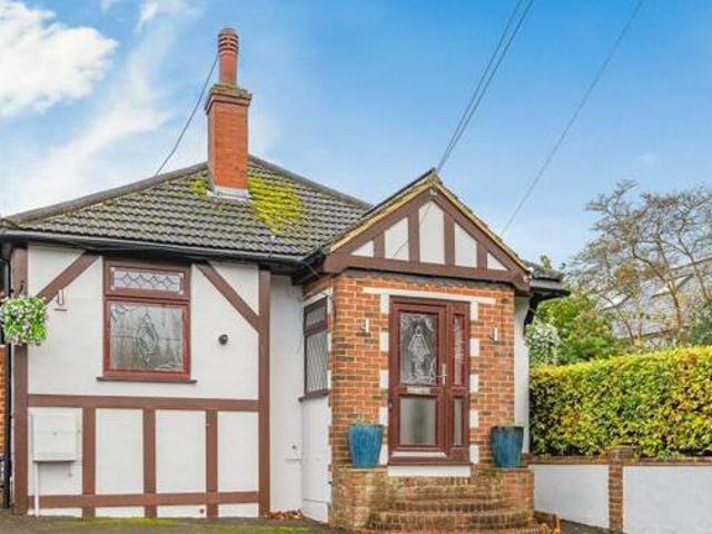 House for sale in Oad Street, Kent