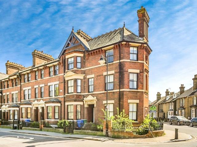 Apartment for rent in Oad Street, Kent