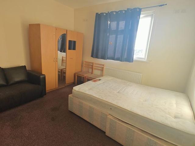 Apartment for rent in London Borough of Ealing, Greater London