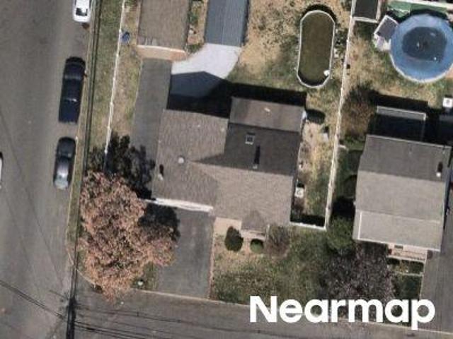 House for sale in Saddle Brook, New Jersey