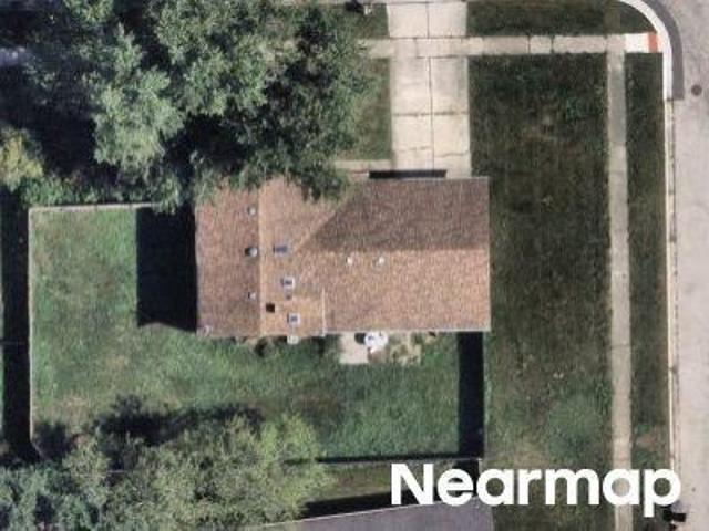 House for sale in Elgin, Illinois