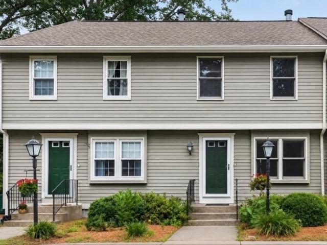 Condo for sale in Walpole, Massachusetts