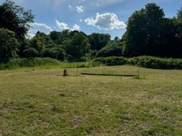 Land for sale in Cheshire, Berkshire County