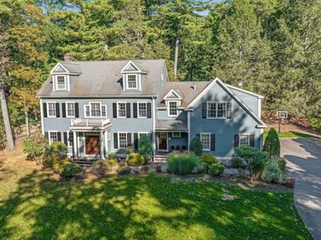 House for sale in Charles River Village, Needham