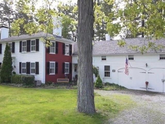 House for sale in Townsend, Massachusetts