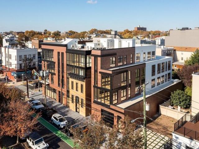 Condo for sale in Hudson, New Jersey