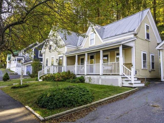 House for sale in Woodstock Village, South Woodstock