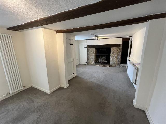 House for rent in Budlake, Devon