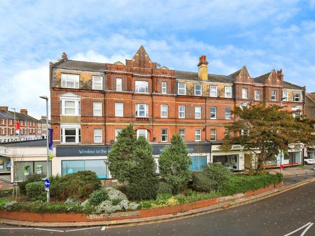 Apartment for rent in Meads, Eastbourne