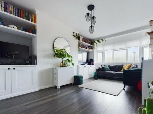 House for rent in Fishersgate, West Sussex