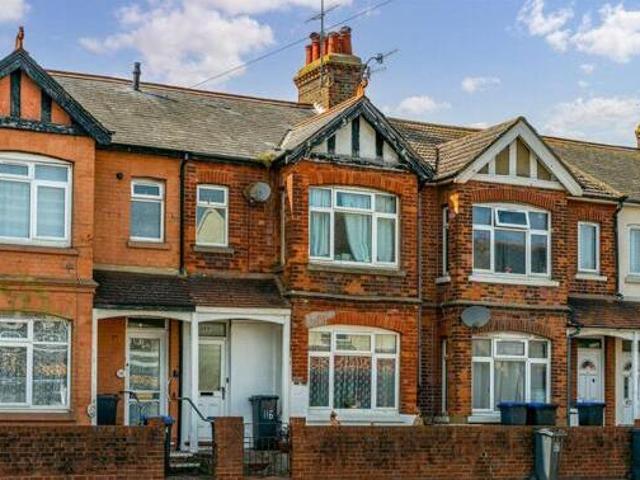 House for sale in Fishersgate, West Sussex
