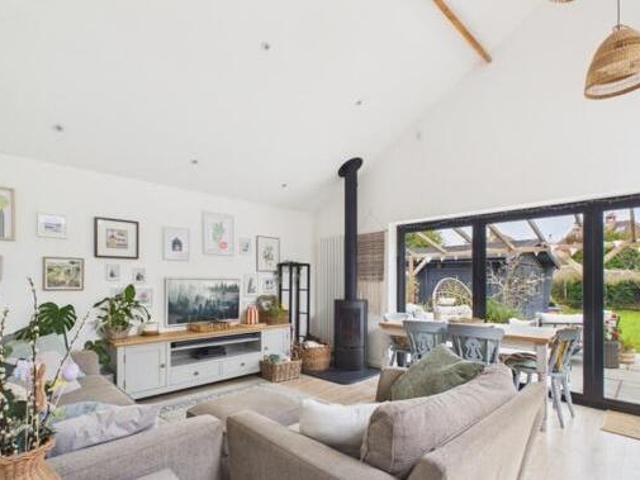House for sale in Leighton-Linslade, Leighton Buzzard