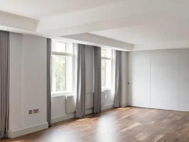 Apartment for rent in Mayfair, Greater London