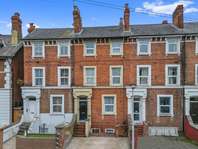 House for rent in Newtown, Reading