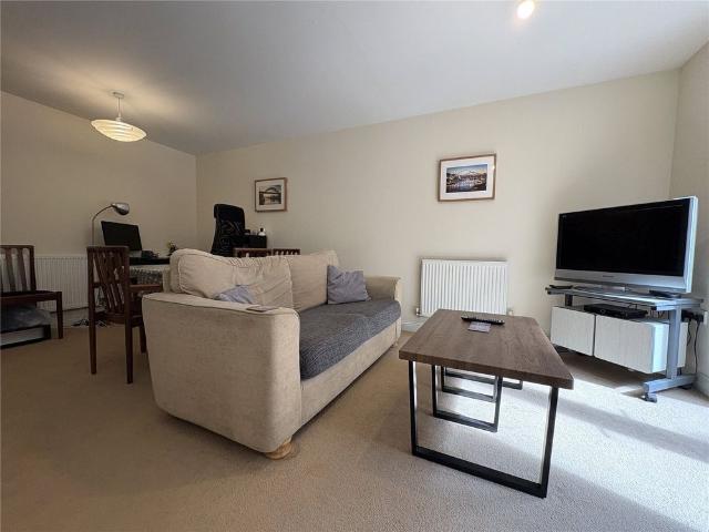 Apartment for rent in Lambrook, Rumwell