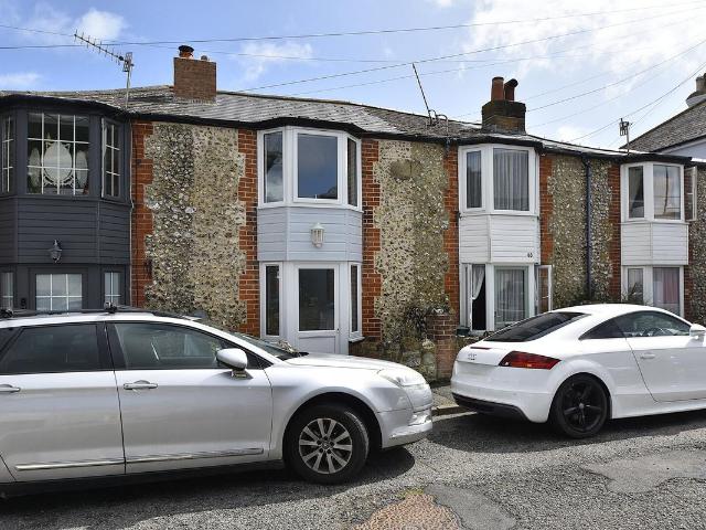 Apartment for rent in Cowlease, Ventnor