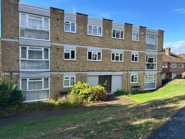 Apartment for rent in Tower Hill, Mole Valley