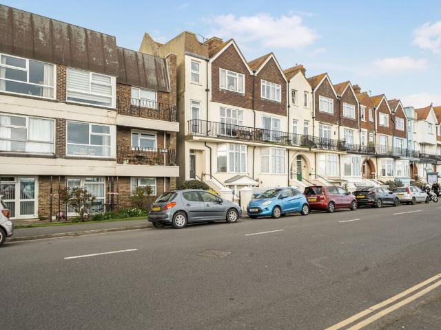Apartment for rent in Clapham, West Sussex