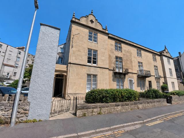 Apartment for rent in Weston-super-mare, North Somerset