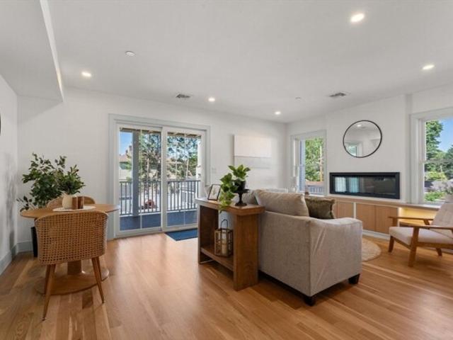 Condo for sale in Stoneham, Massachusetts