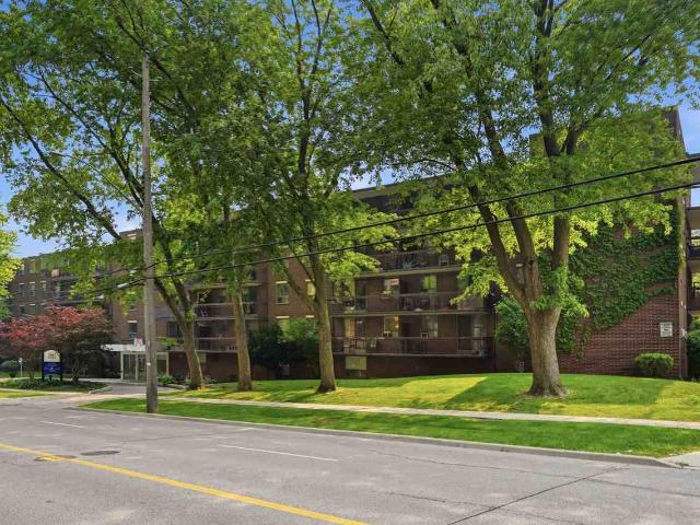 Apartment for rent in Ancaster, Ontario