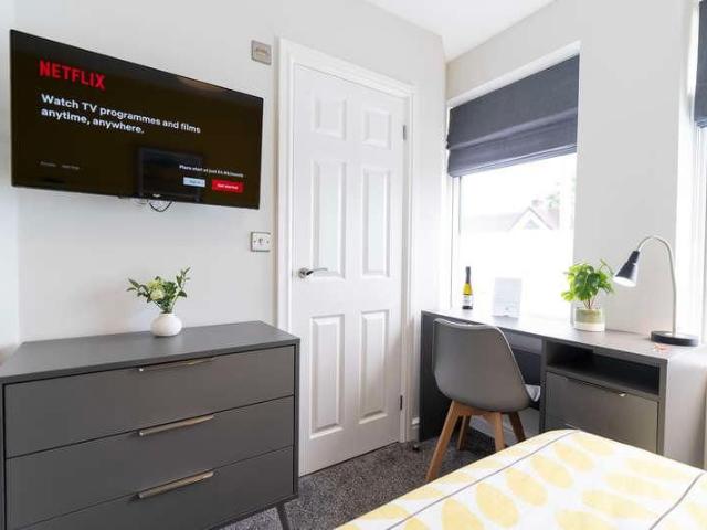 Room for rent in Caversham, Reading