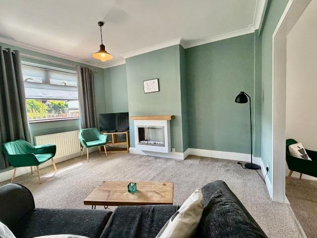 House for rent in Esh