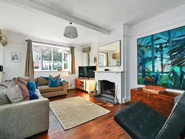 Apartment for rent in Lewes, Iford