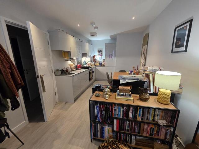 House for rent in South Woodford, Greater London
