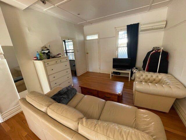 Room for rent in Camerons Creek, Victoria