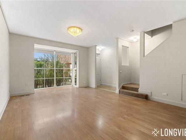 Townhouse for rent in Camerons Creek, Victoria