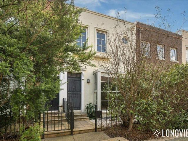 Townhouse for rent in South Yarra, Melbourne