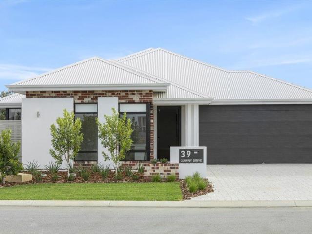 Cottage for sale in South Yunderup, Western Australia