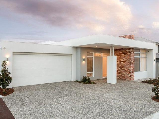 Cottage for sale in South Yunderup, Western Australia