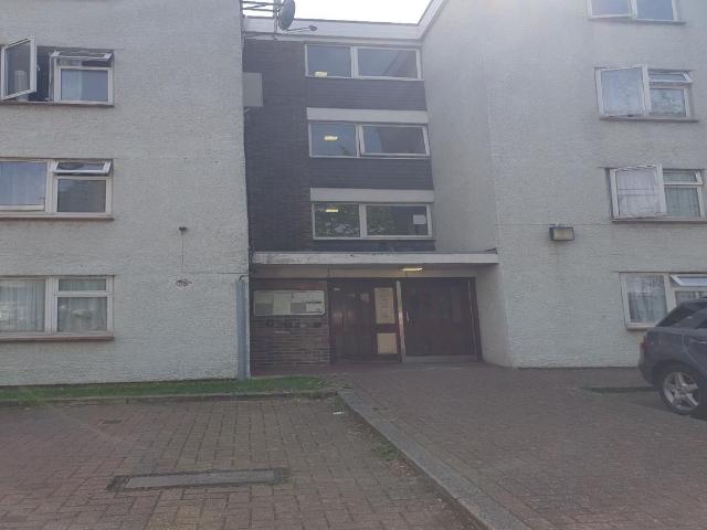 Apartment for rent in London Borough of Hounslow, Greater London